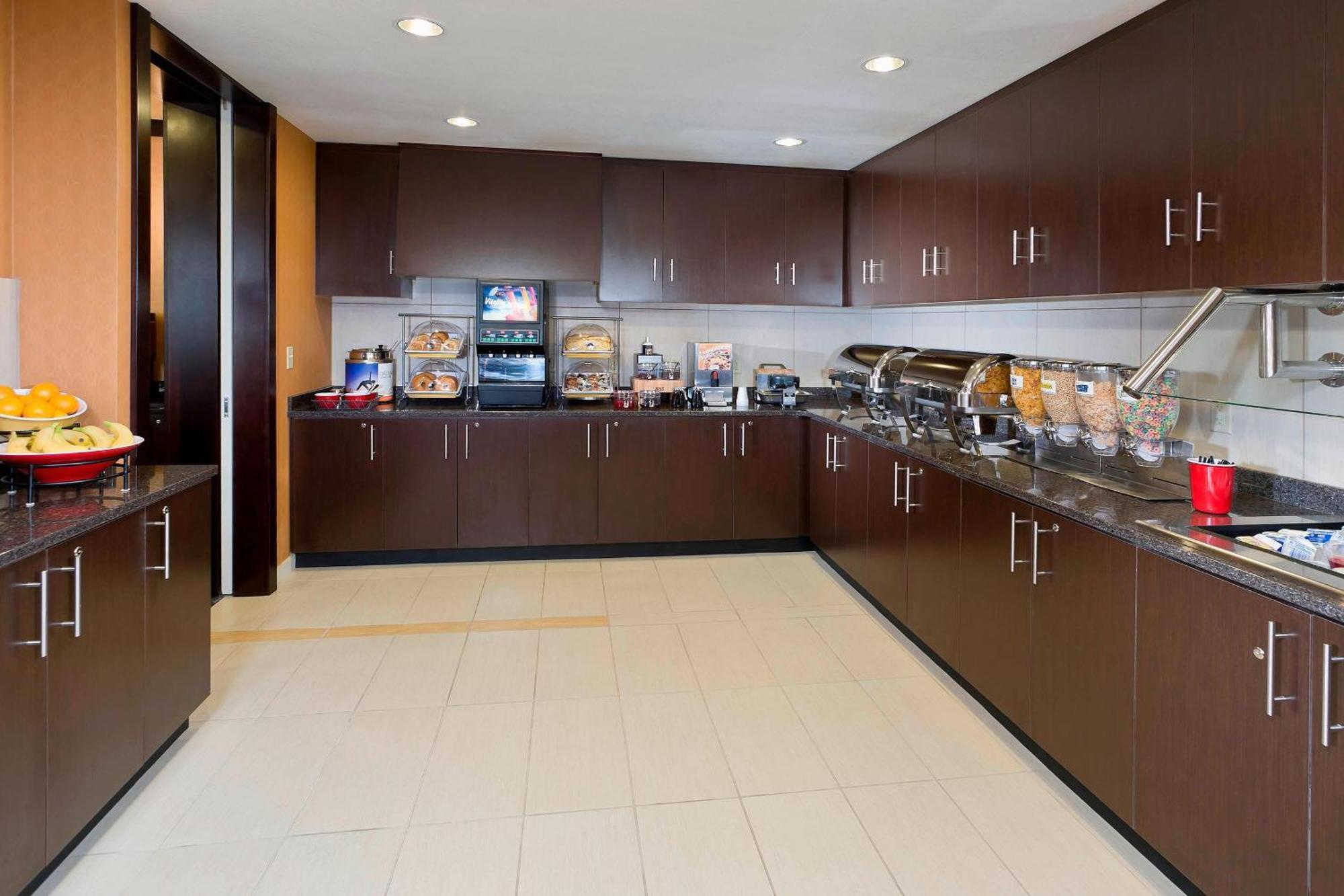 Residence Inn Bismarck North מראה חיצוני תמונה