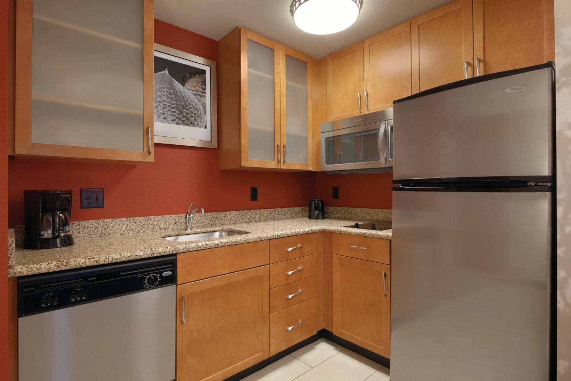 Residence Inn Bismarck North מראה חיצוני תמונה