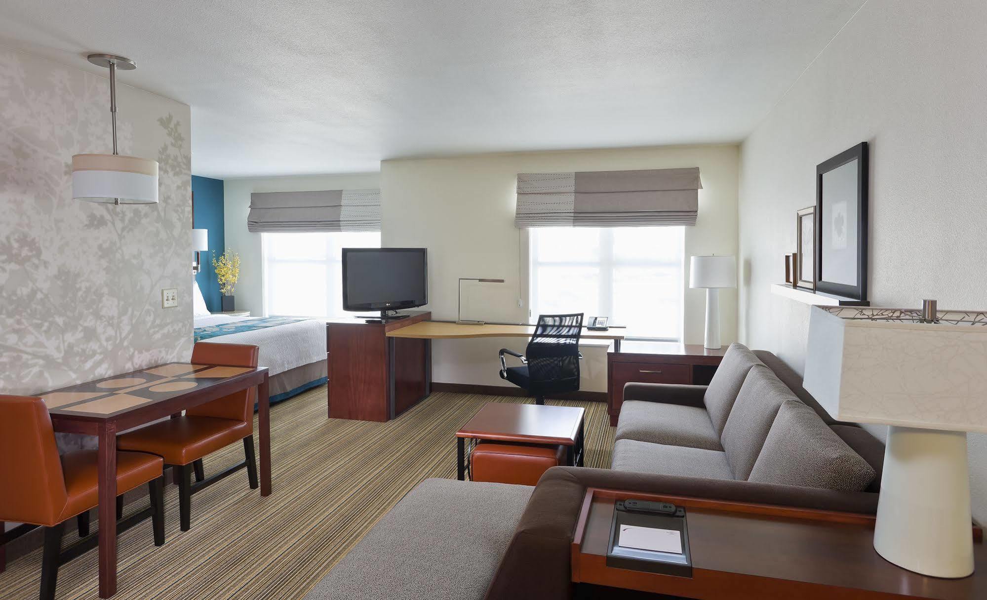 Residence Inn Bismarck North מראה חיצוני תמונה